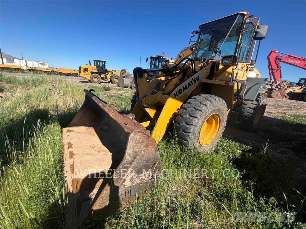 Komatsu WA250-5L 轮式装载机