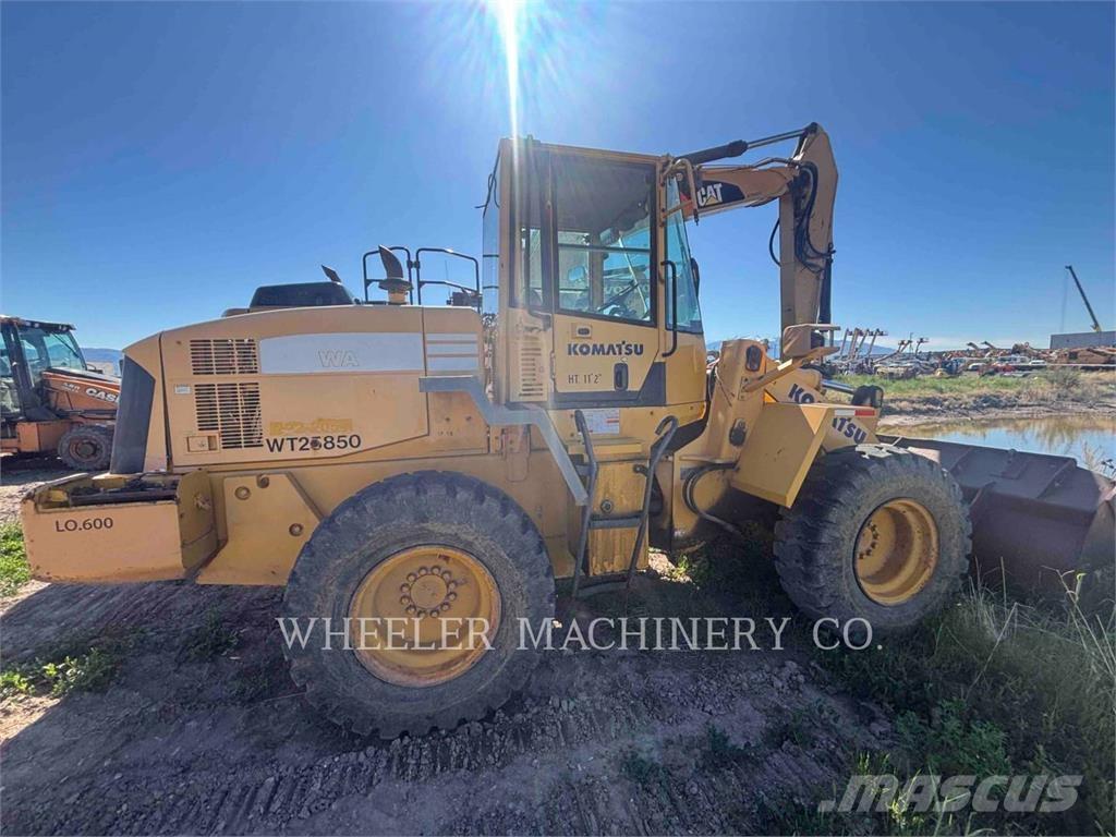 Komatsu WA250-5L 轮式装载机