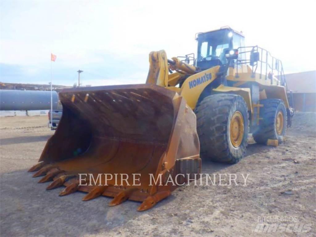 Komatsu WA600-8 轮式装载机