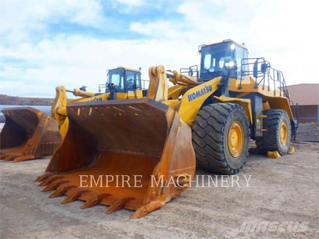 Komatsu WA600-8 轮式装载机