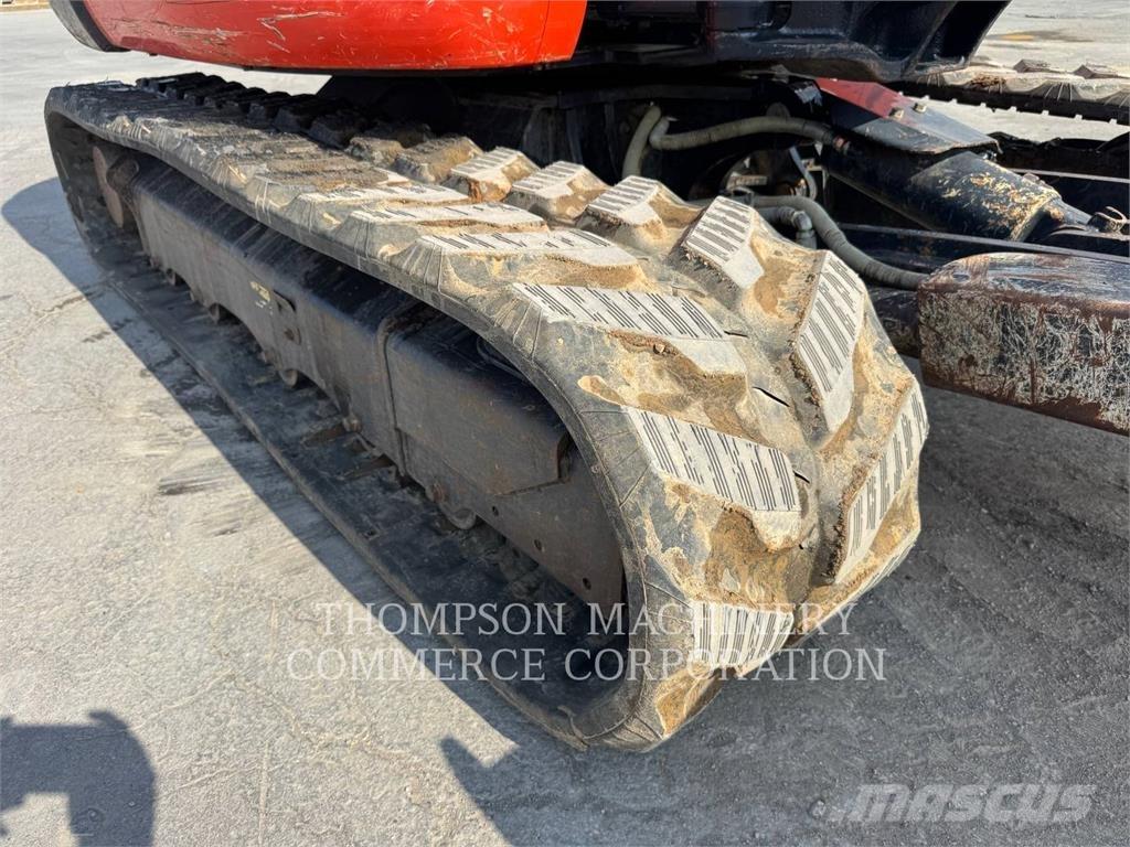 Kubota KX057-4 小型挖掘机