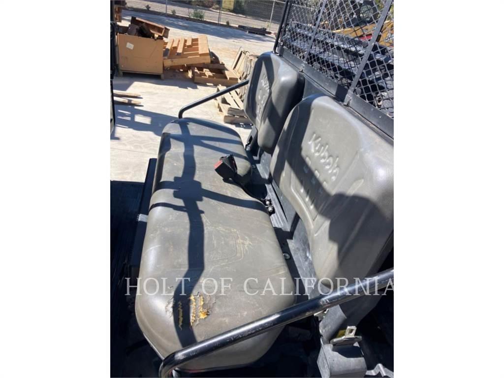 Kubota RTVX1140W 高尔夫球车