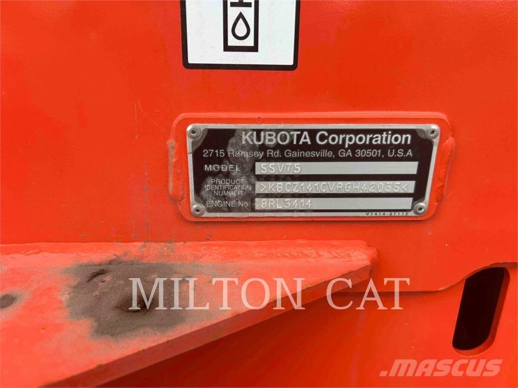 Kubota SSV 75 滑移装载机