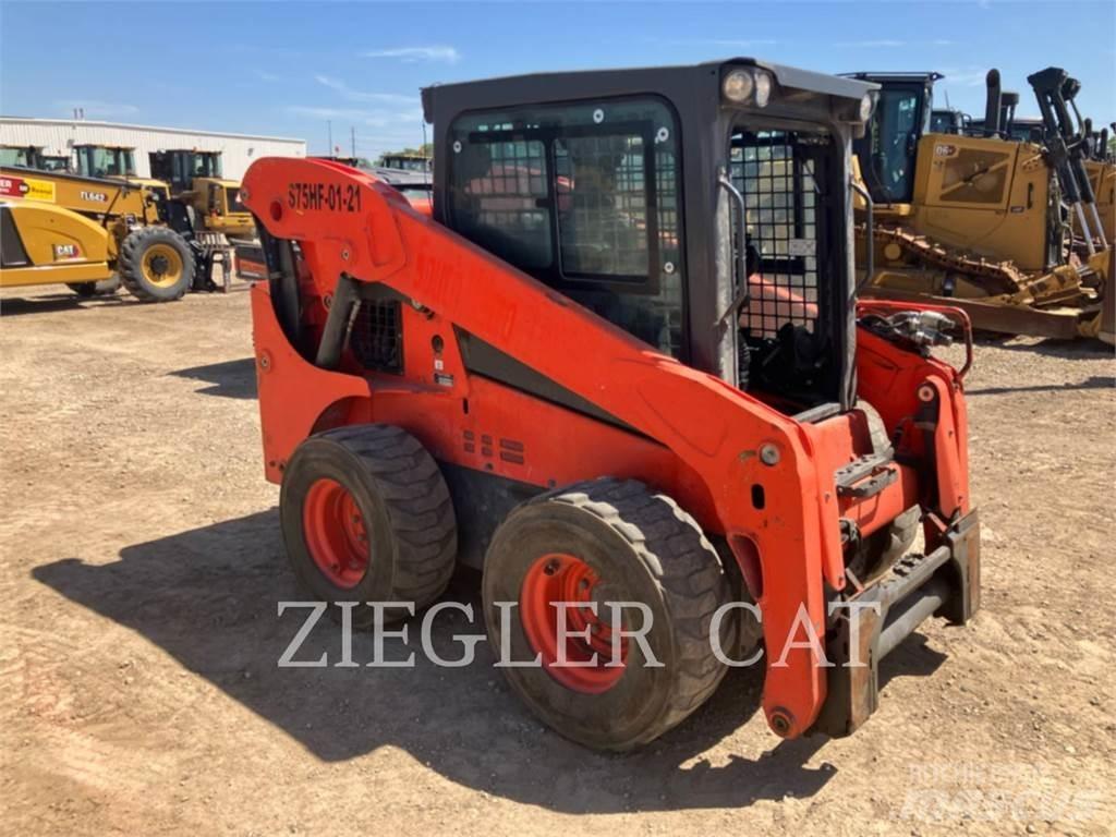 Kubota SSV75 滑移装载机