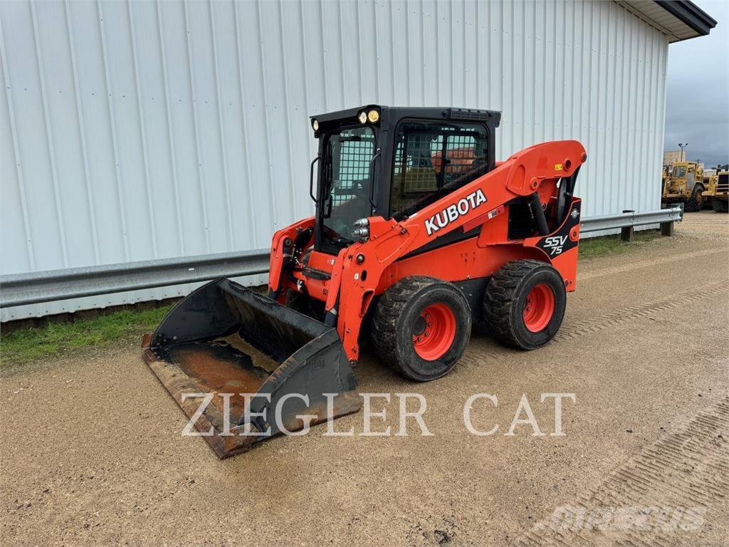 Kubota SSV75 滑移装载机