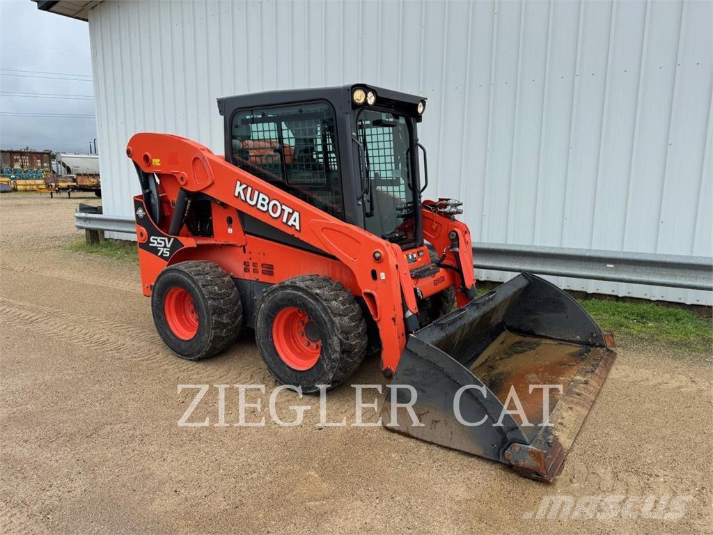 Kubota SSV75 滑移装载机