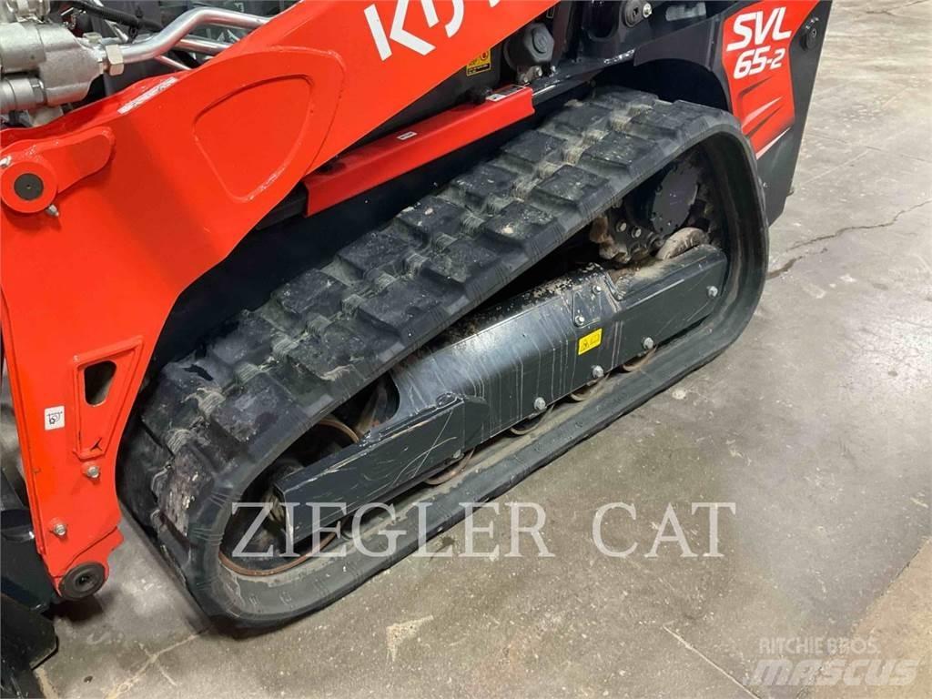 Kubota SVL65-2 履带式装载机