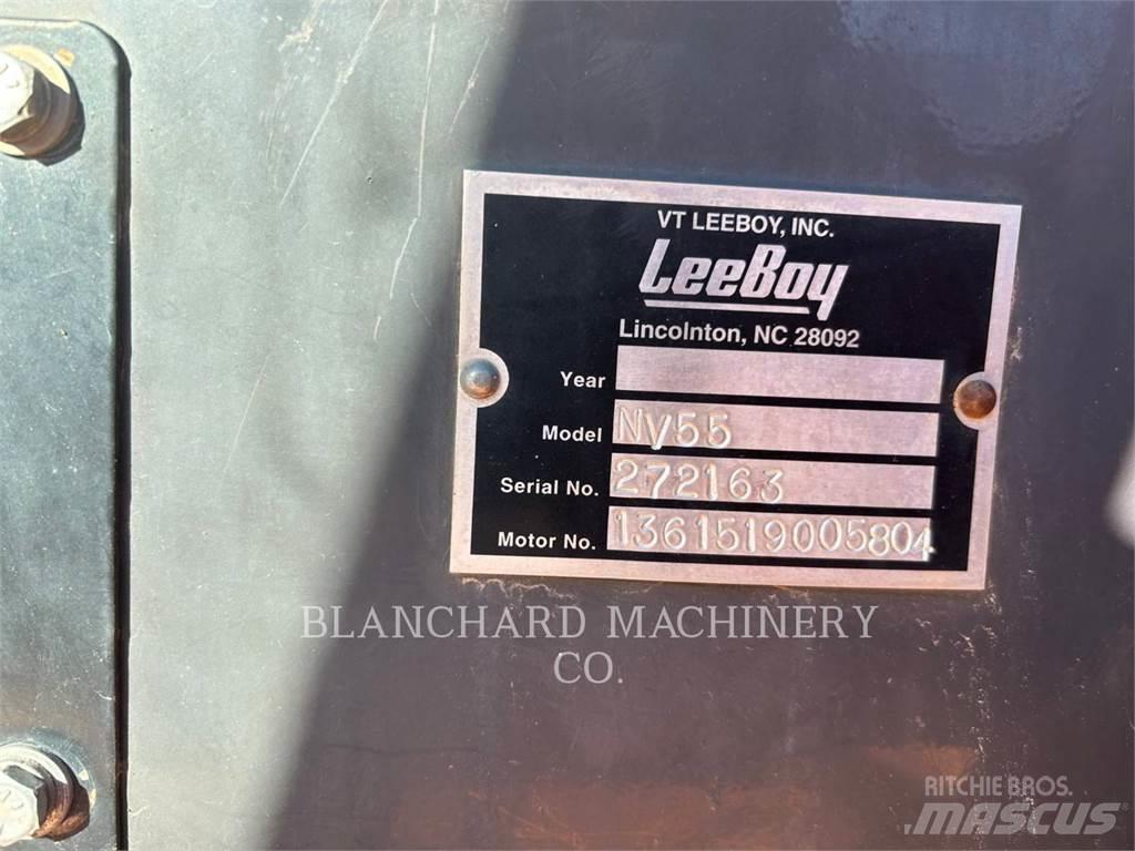 LeeBoy NV55 BROOM 扫地机