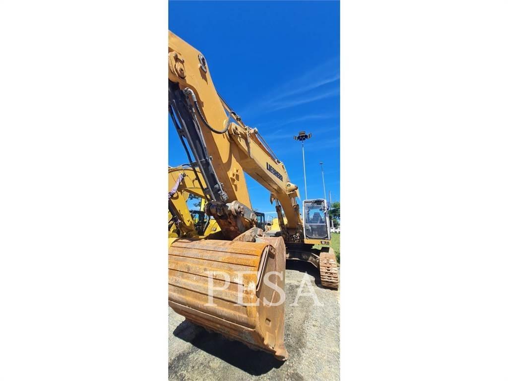 Liebherr 944 履带挖掘机