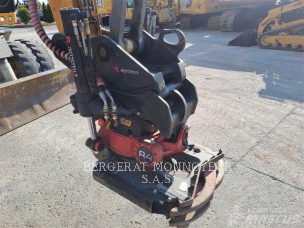 Liebherr A913 轮式挖掘机