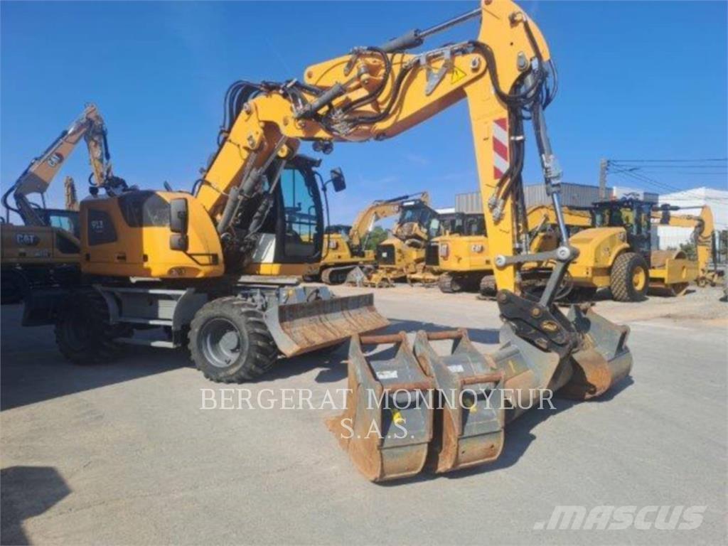 Liebherr A913 轮式挖掘机