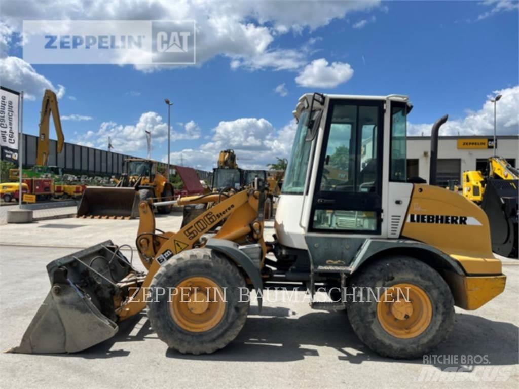 Liebherr L506 轮式装载机