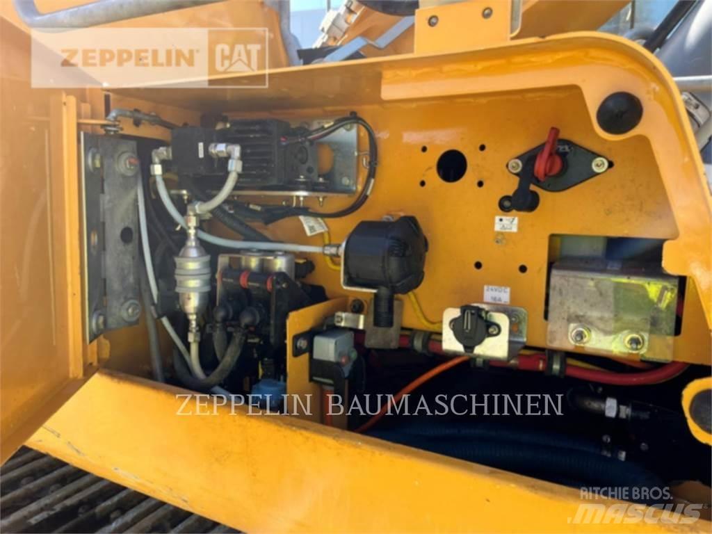 Liebherr R936NLC 履带挖掘机