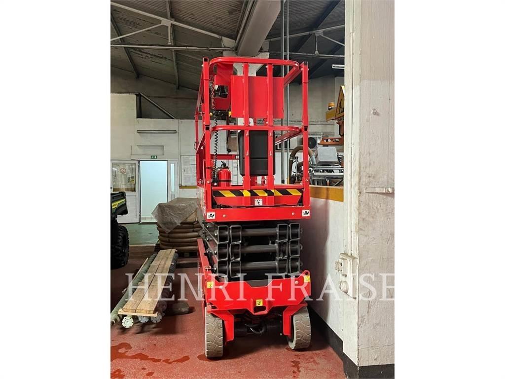 Manitou BF S.A. 100SEC 剪叉式升降机
