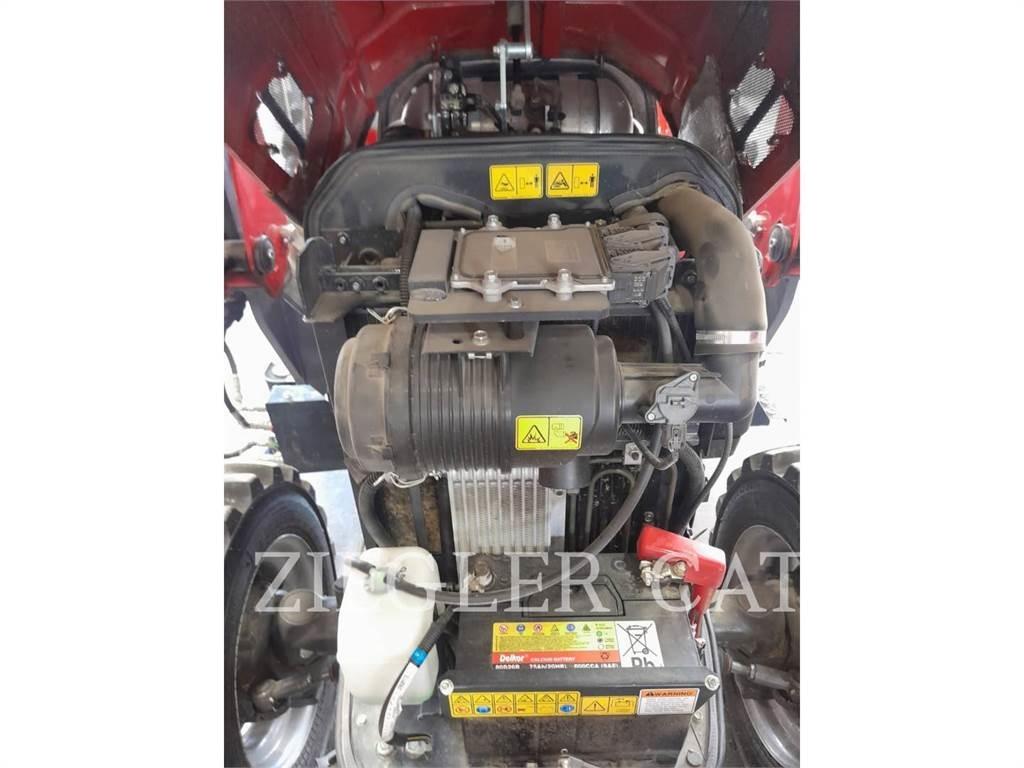Massey Ferguson 1840M 拖拉机/农用车