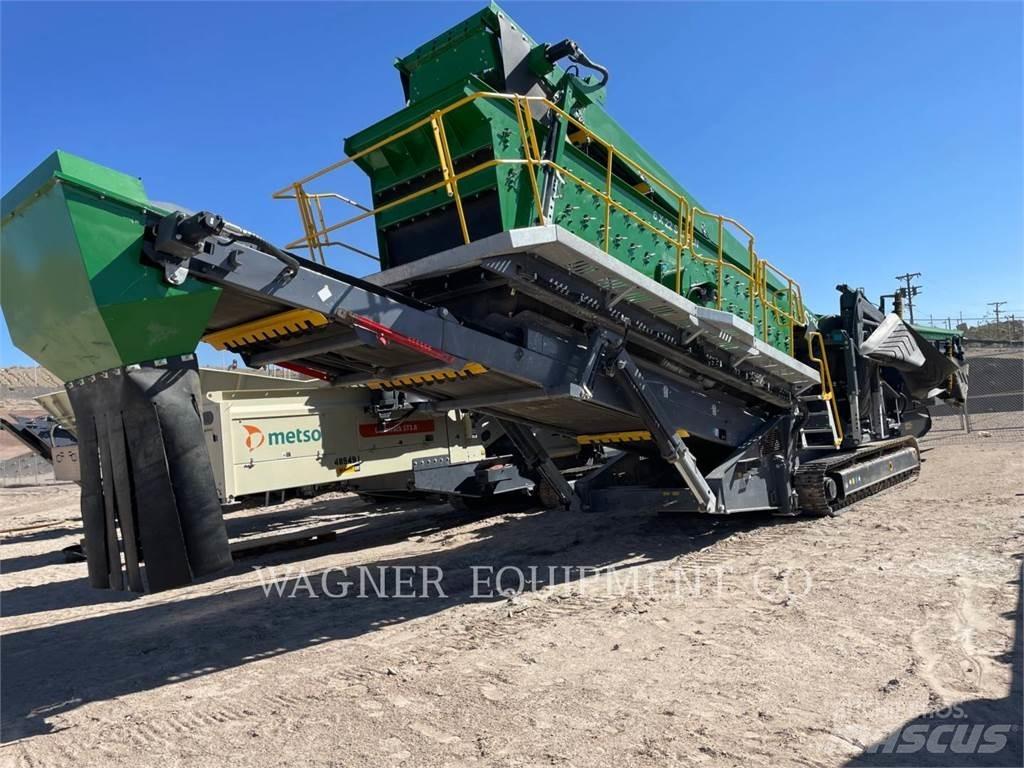 McCloskey S2503DT 破碎机