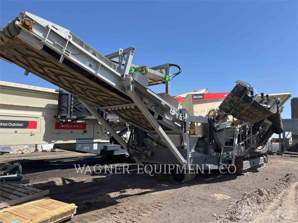 Metso ST2.8 移动式破碎机