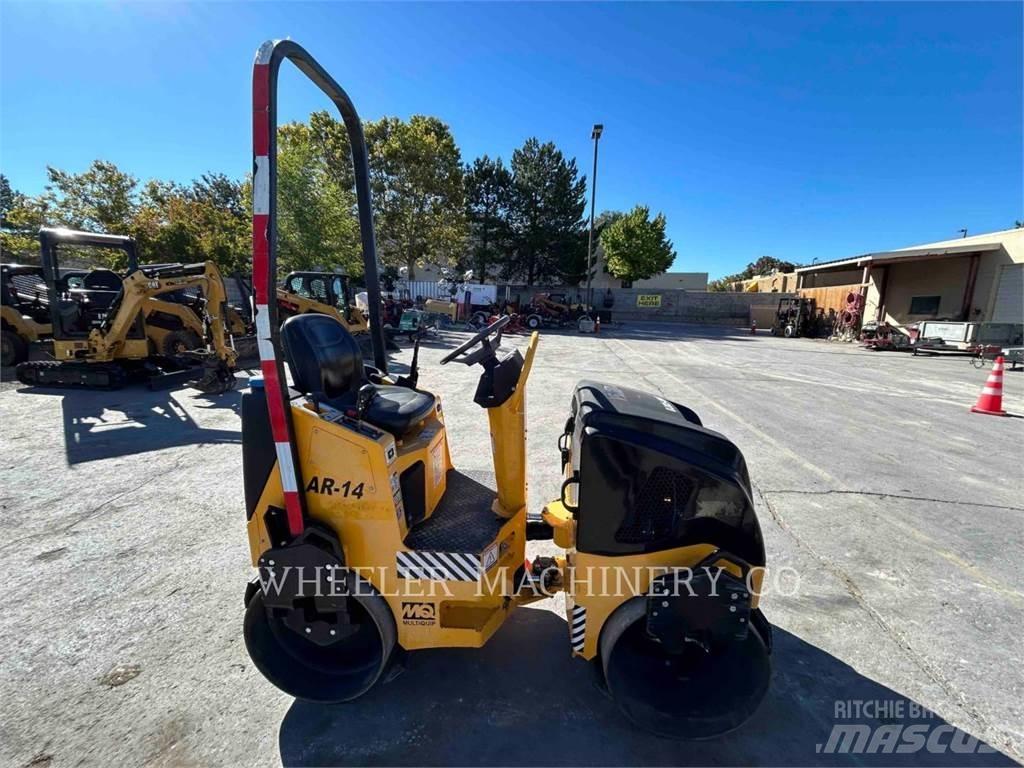 MultiQuip RL AR14H 双轮压路机
