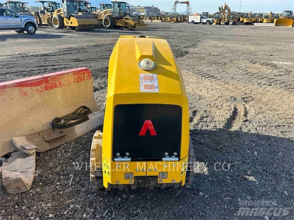 MultiQuip RX1575 双轮压路机