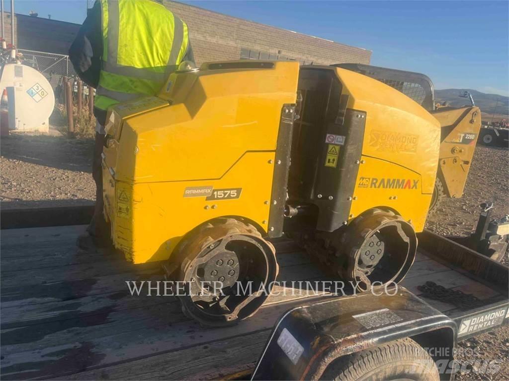 MultiQuip RX1575 双轮压路机