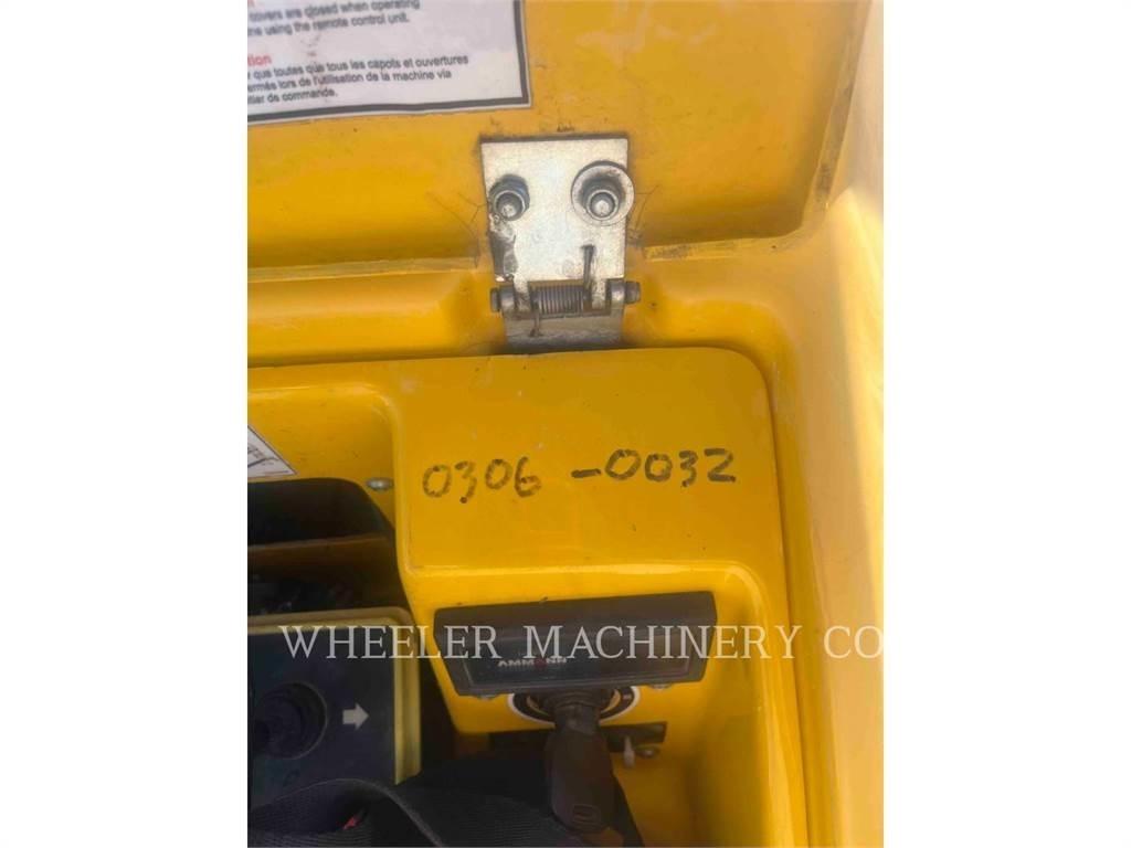 MultiQuip RX1575 双轮压路机
