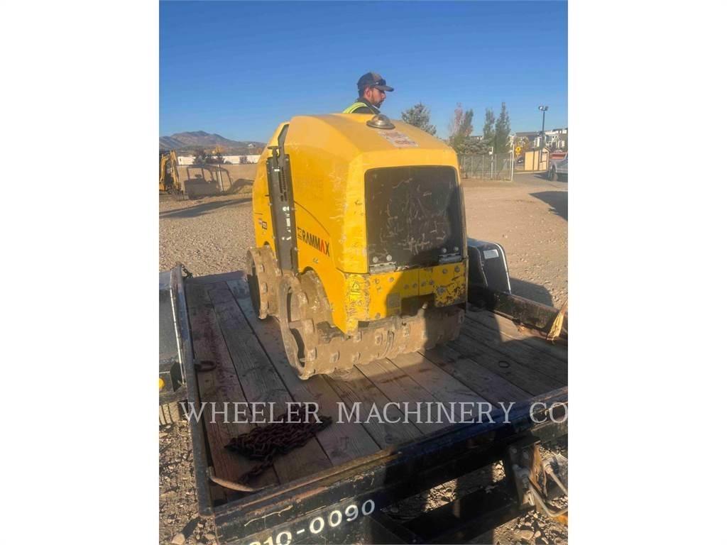 MultiQuip RX1575 双轮压路机