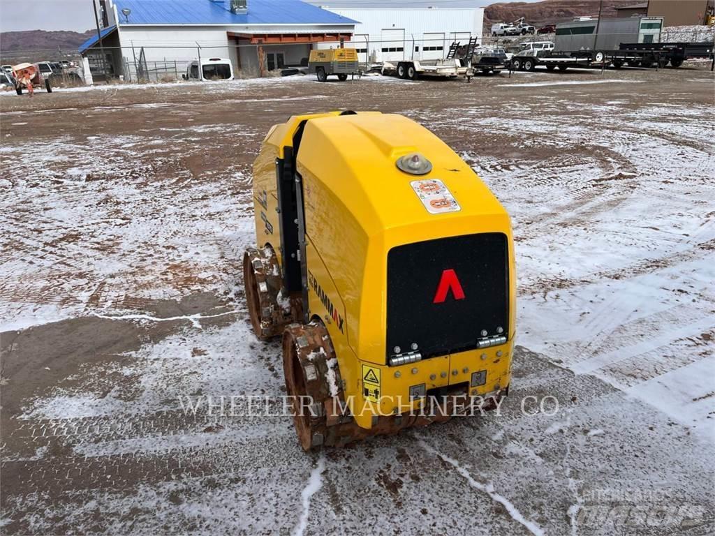 MultiQuip RX1575 双轮压路机