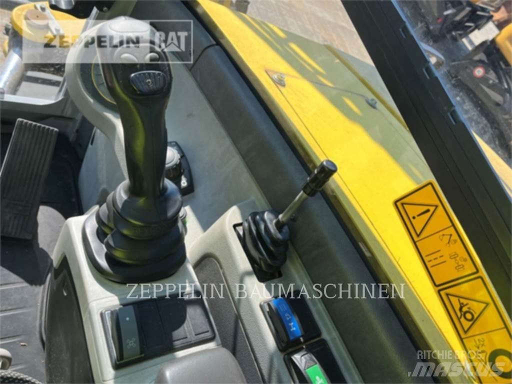 Neuson EW100 轮式挖掘机