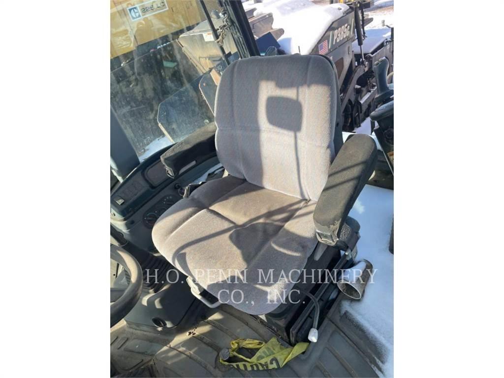 New Holland B95 反铲装载机