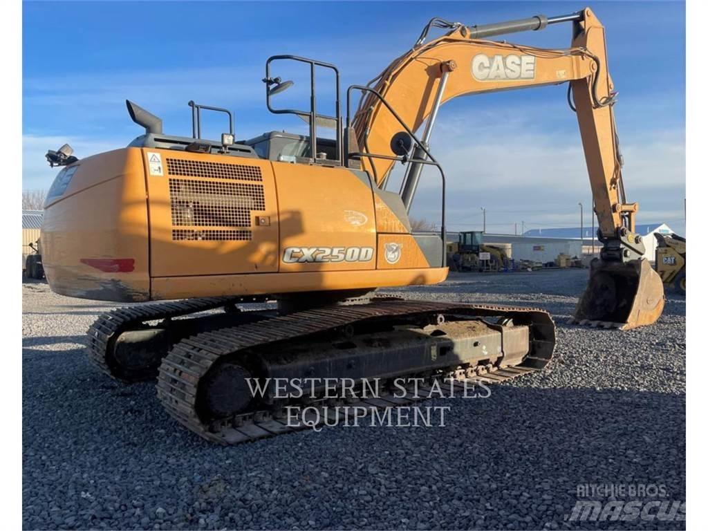 New Holland CX250D 履带挖掘机