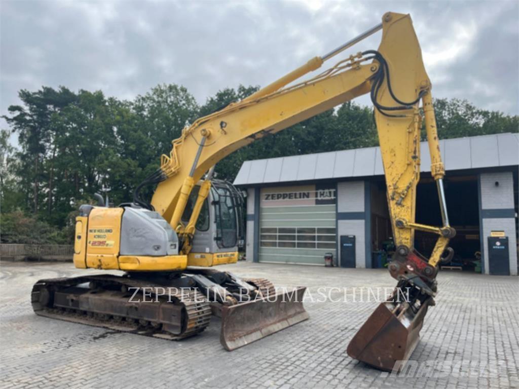 New Holland E235 履带挖掘机