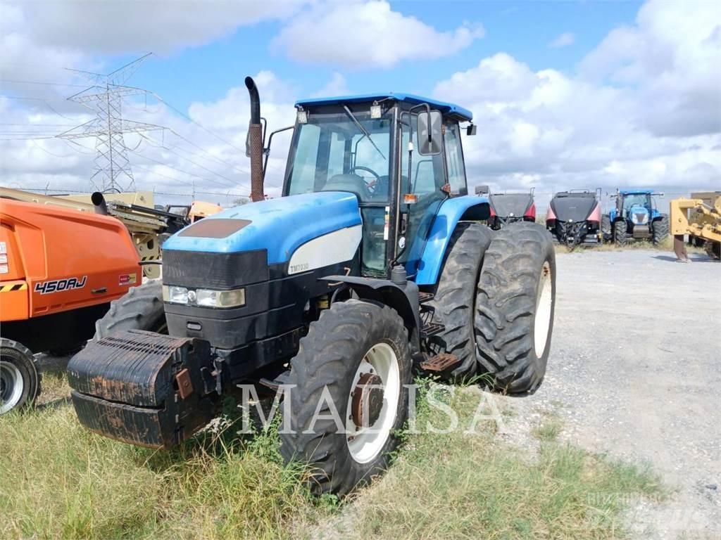 New Holland T7030 拖拉机/农用车