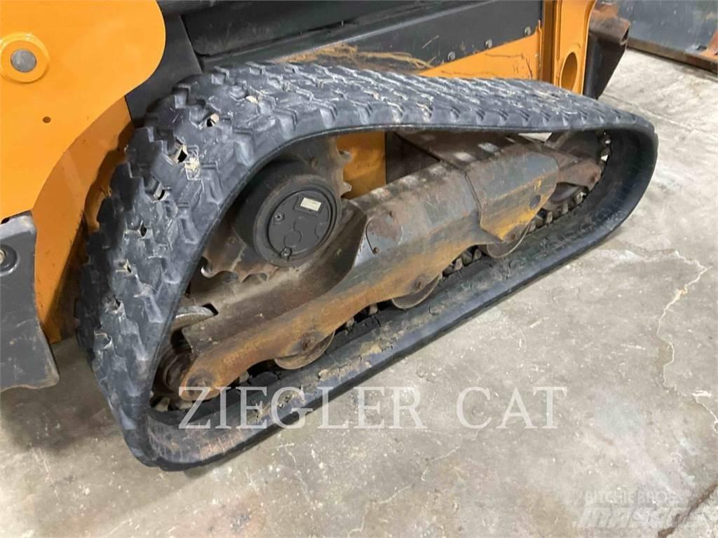 New Holland TR310B 履带式装载机