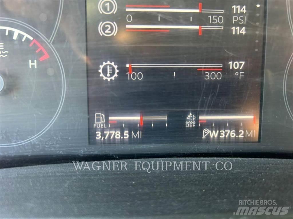 Peterbilt 4000G 548 水罐车