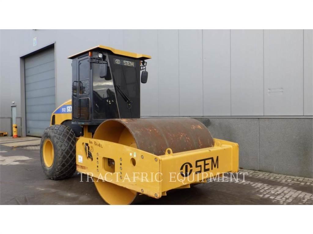 SEM MACHINERY SEM512 土壤压实机