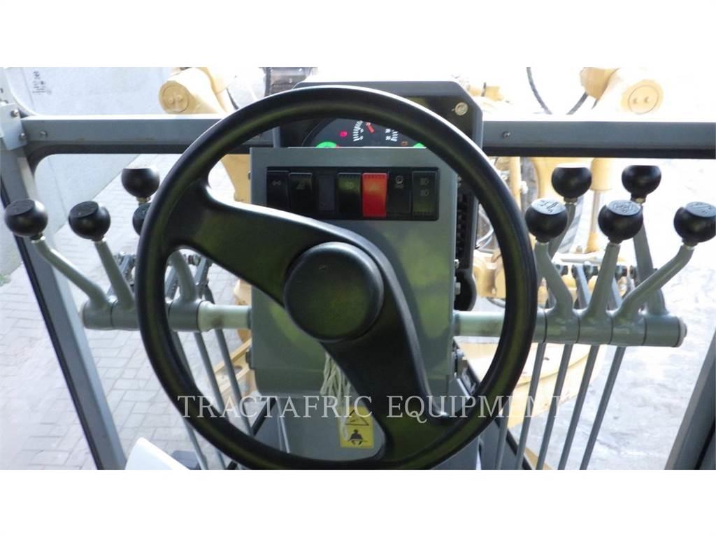SEM MACHINERY SEM919 平地机/推土机
