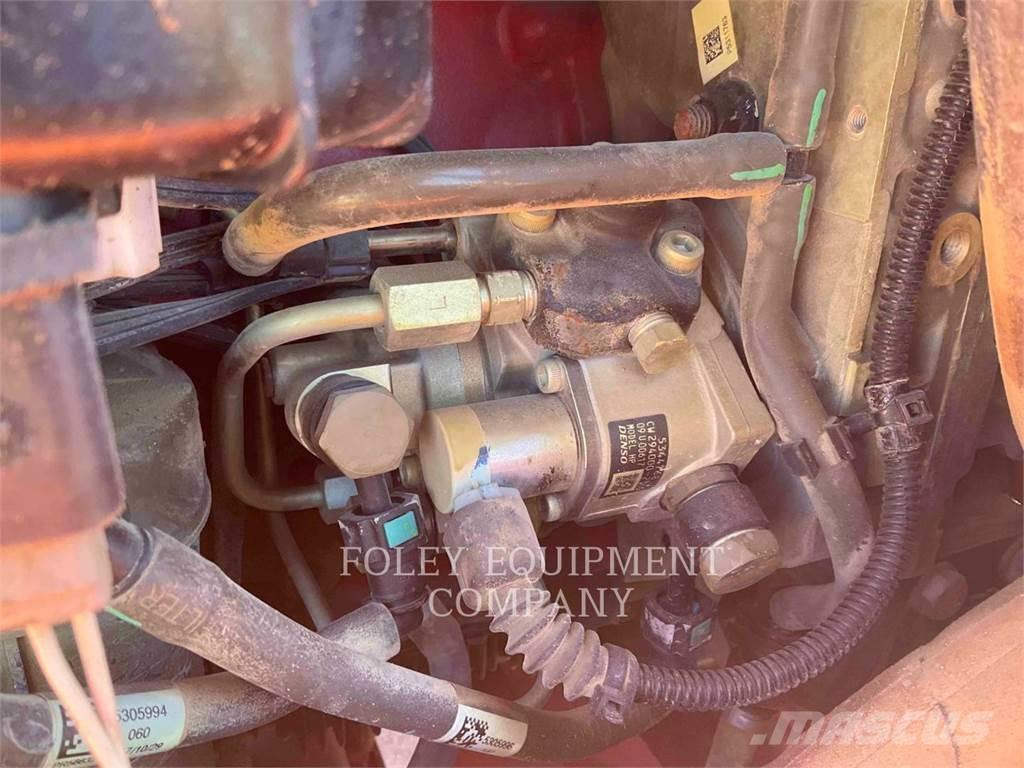 SkyTrak 6042O 伸缩臂叉装车|叉装车