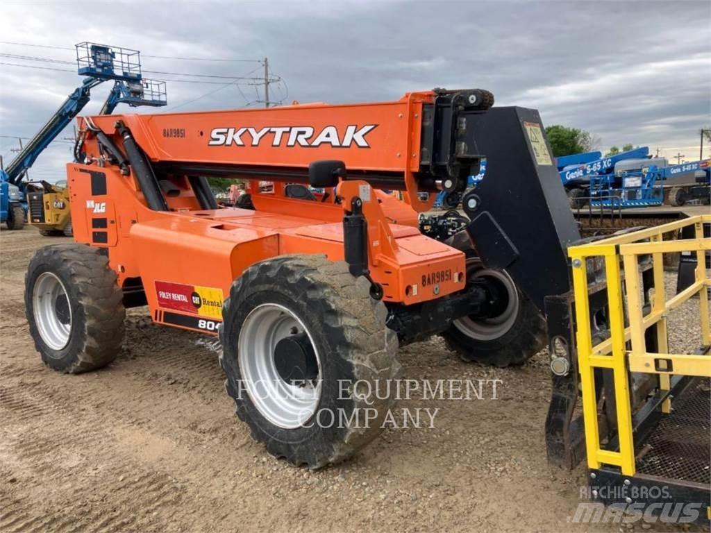 SkyTrak 8042O 伸缩臂叉装车|叉装车