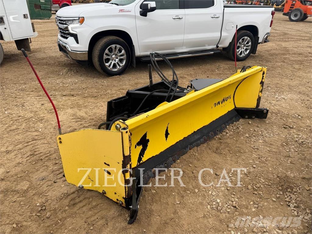 SnowWolf QP102 扬雪机