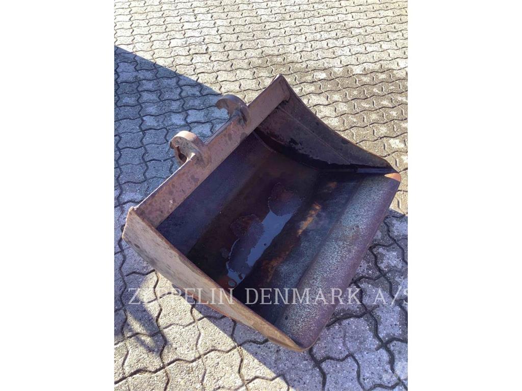 Takeuchi TB035 小型挖掘机