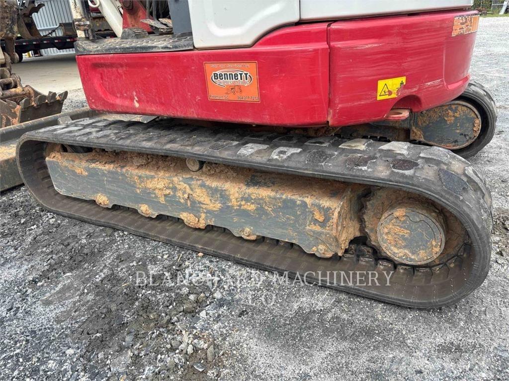 Takeuchi TB350 小型挖掘机