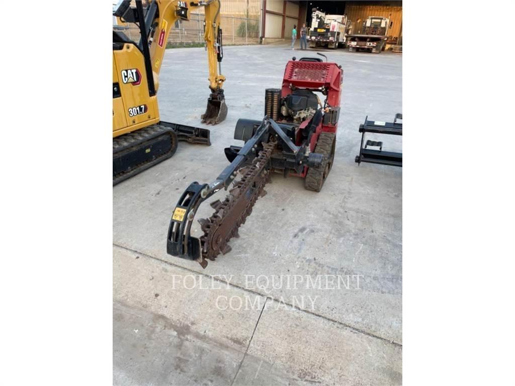 Toro TRX20 挖沟机