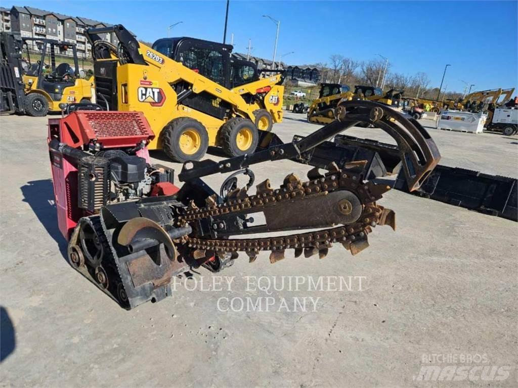 Toro TRX20 挖沟机