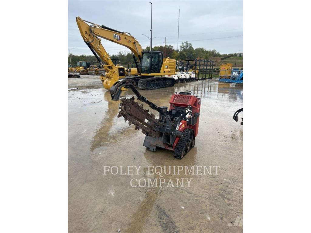 Toro TRX20 挖沟机