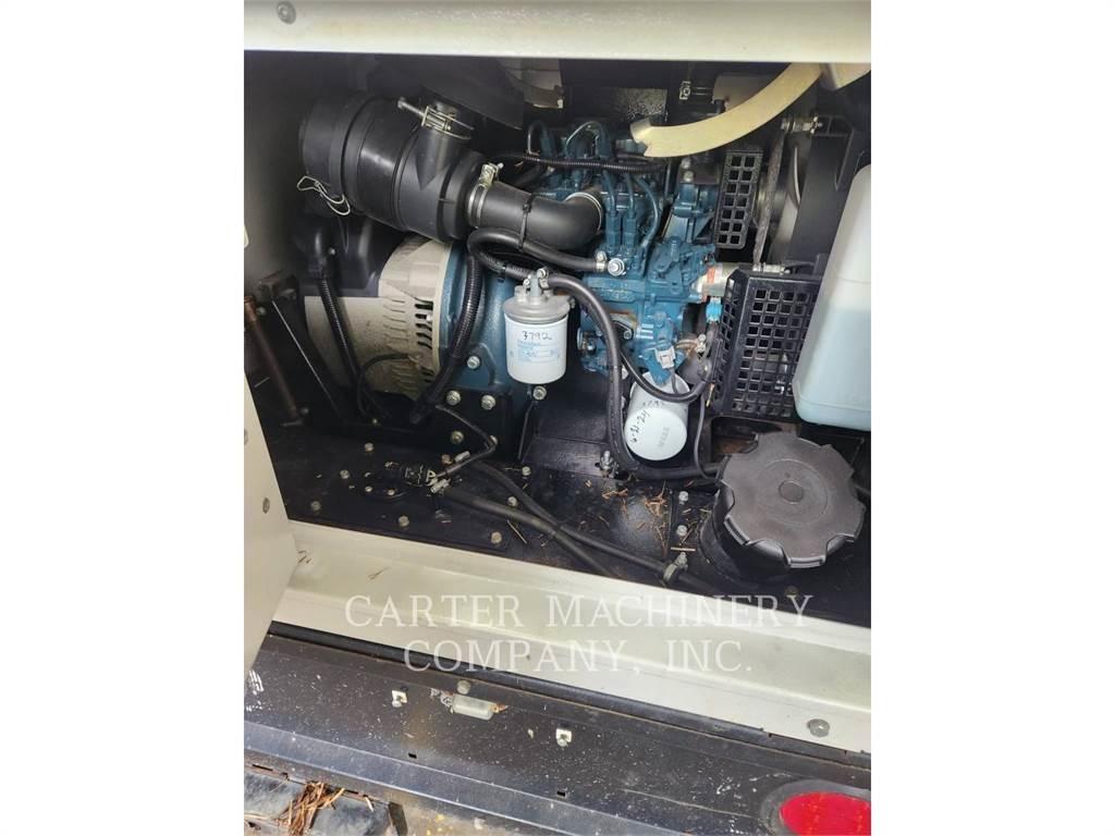 Trime EL1250 拖车式灯塔