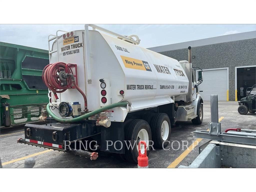 United WT5000 油罐车