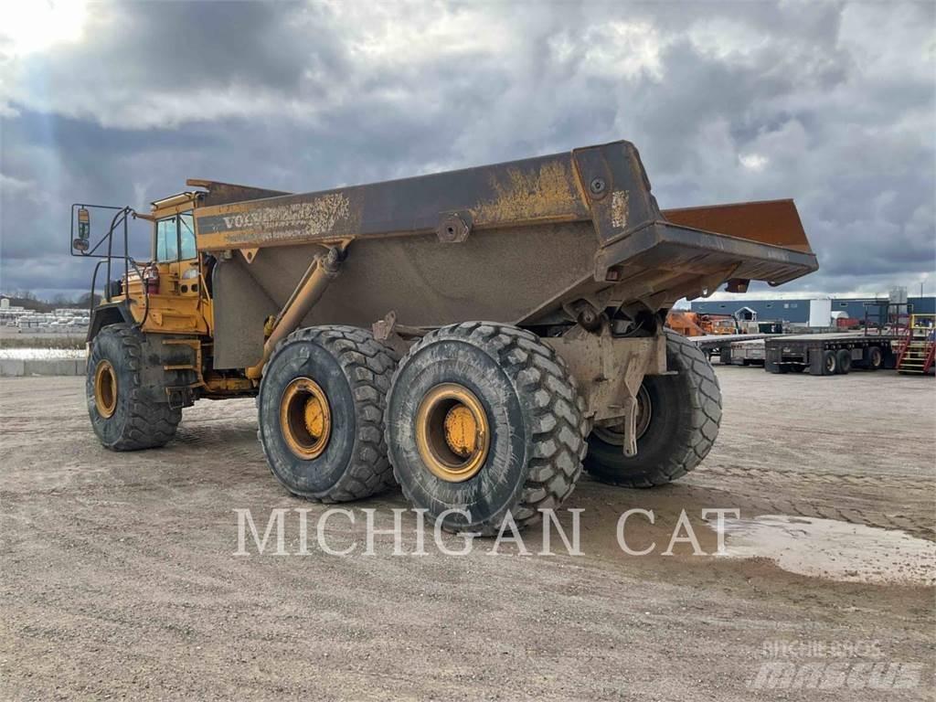 Volvo A40C 铰接式自卸车