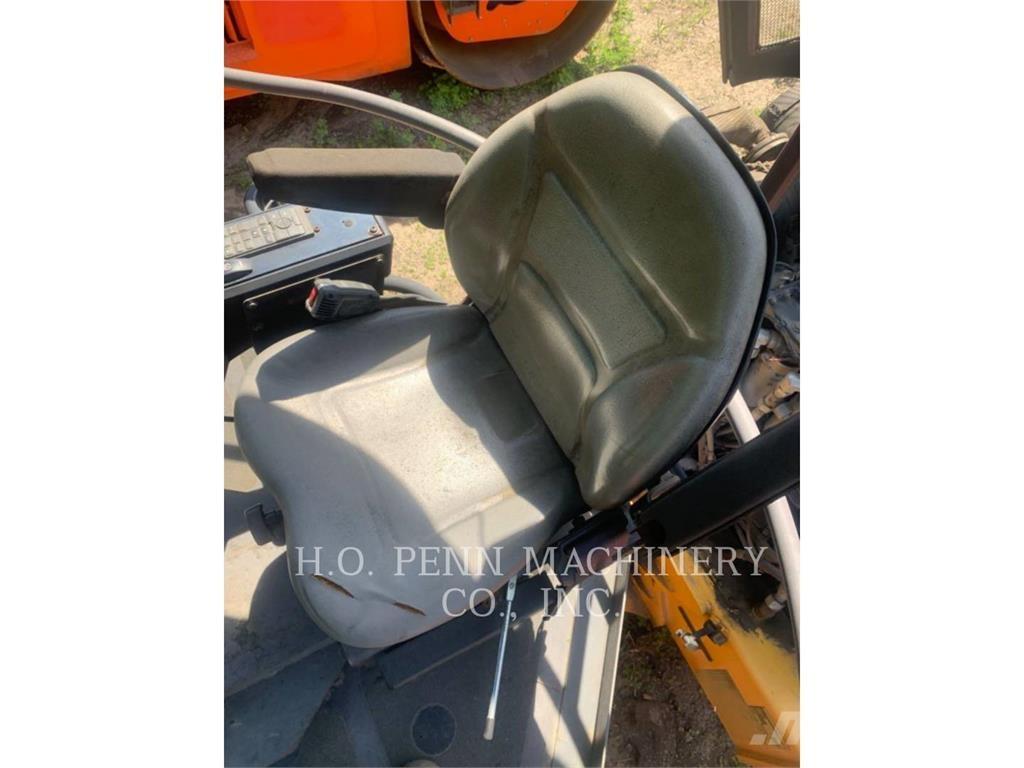 Volvo D110B 土壤压实机