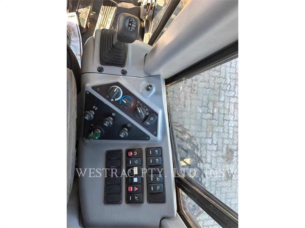 Volvo G940 平地机/推土机