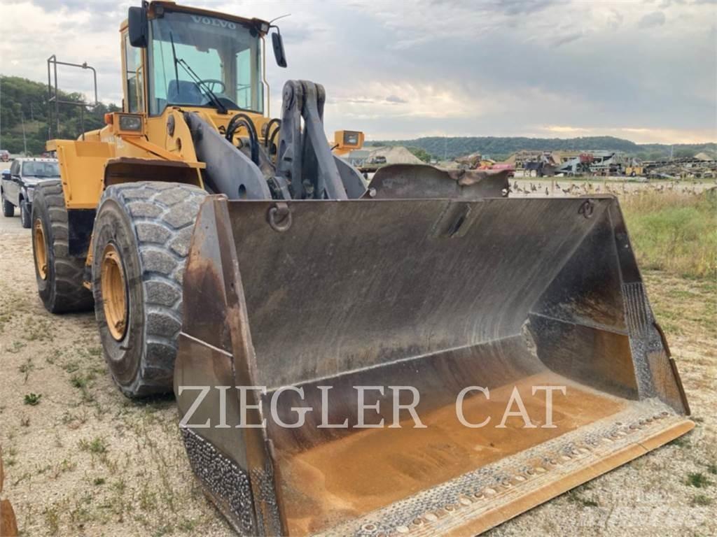 Volvo L220E 轮式装载机